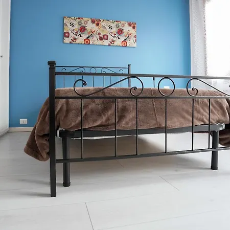 Le Dei Pico * מירנדולה