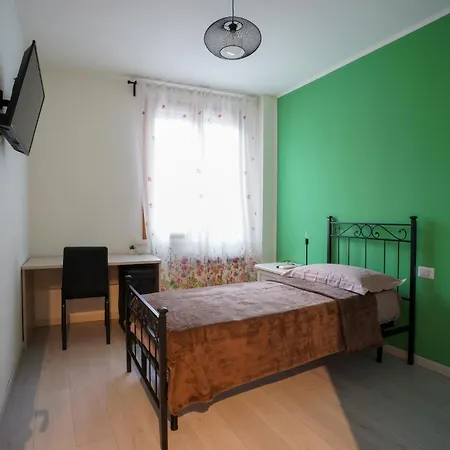 Le Dei Pico בית הארחה *