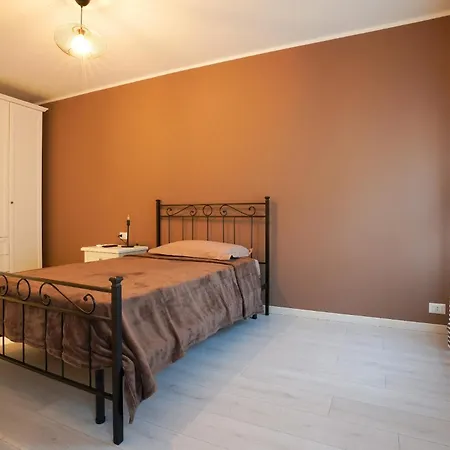 Le Dei Pico בית הארחה מירנדולה