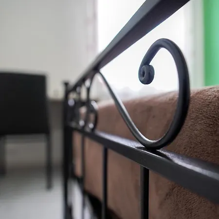 בית הארחה Le Dei Pico מירנדולה