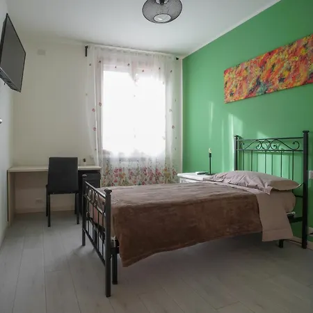 Le Dei Pico בית הארחה *