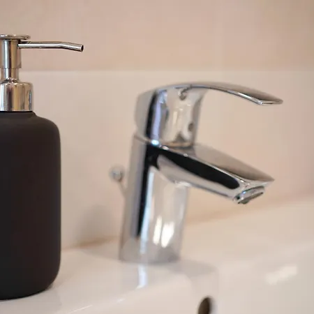 Le Dei Pico בית הארחה *